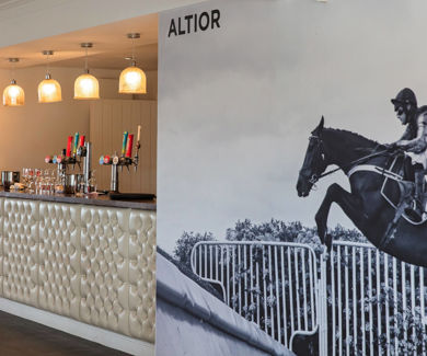 Altiors